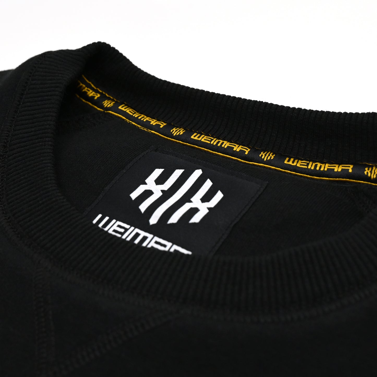 Raglan Sweatshirt "Invictodrom" White Black